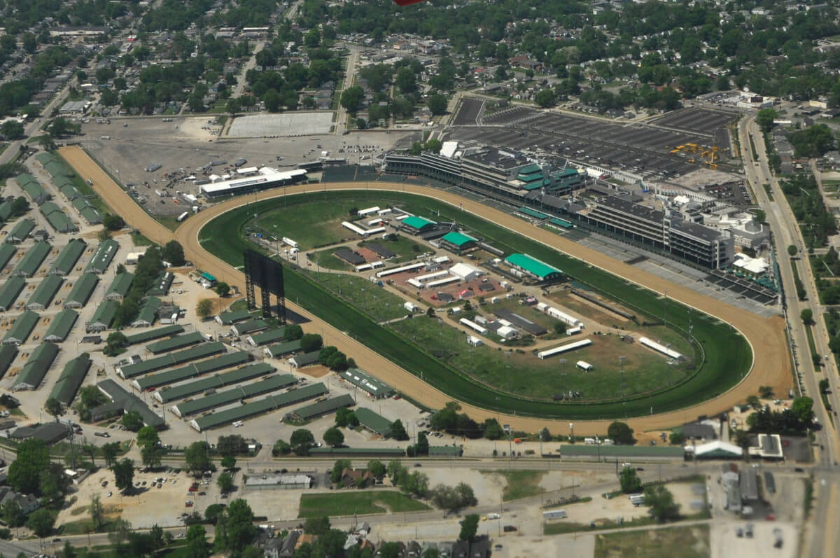 Churchill Downs track conditions and racing surface